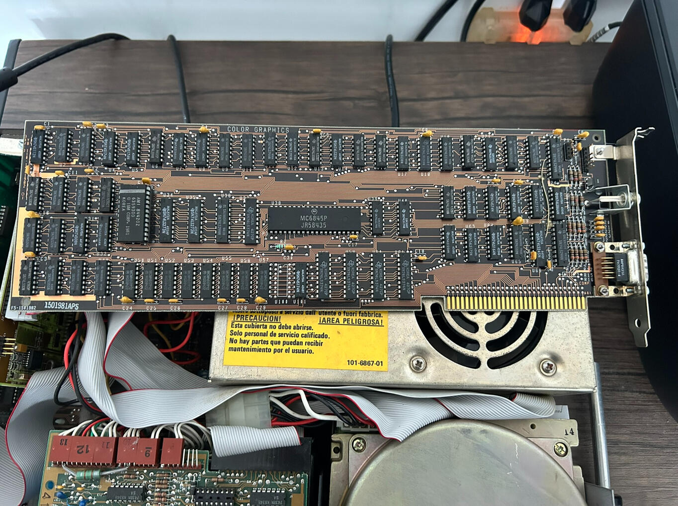 Includes IBM CGA Card